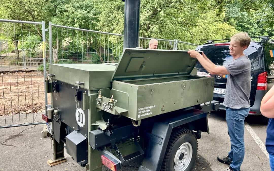 Feldküche trifft Schulgarten – Mensa der RBS stellt sich nochmal anders vor